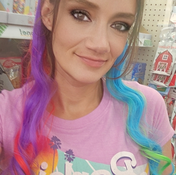 Meet your Posher, Jamie - Picture 4 of 4